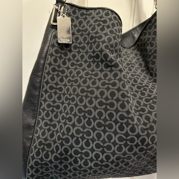 Coach Madison Phoebe medium size handbag - Picture 3 of 5